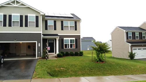 Potomac Apartment | Modern 2-Bedroom and 2-Bed Apartment with Private Access Door Minutes from I-81