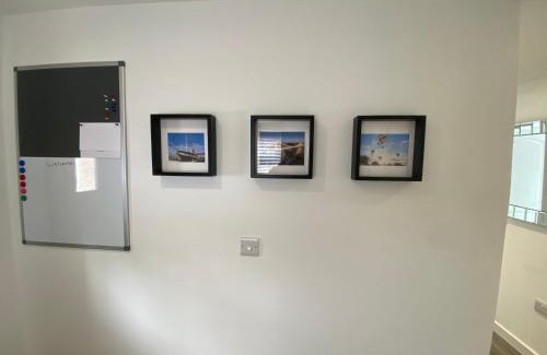Upton Cheyney Apartment | Modern 2 bedroom apartment, with car parking.
