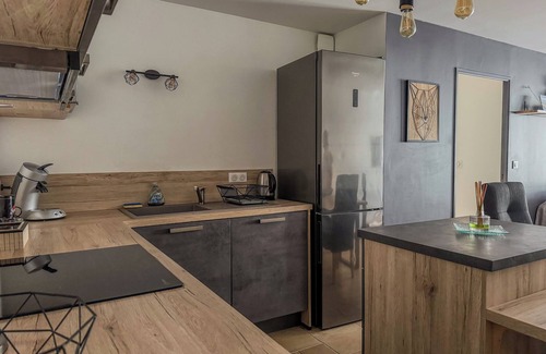 Chartres Apartment | Modern 2-bedroom apartment in the center of Chartres