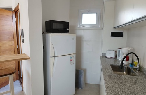 Miramar Apartment | Modern 2-bedroom apartment with WiFi in Miramar