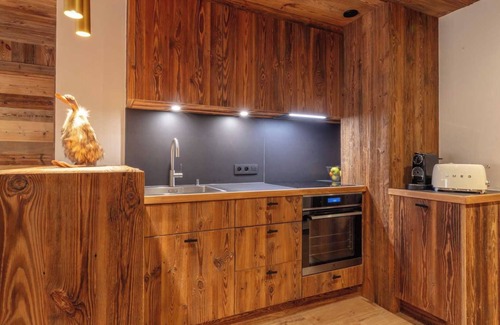 Megeve Apartment | Modern 2 bedroom apartment, close to ski lifts