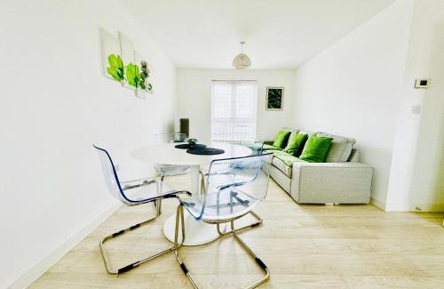 Patchway Apartment | Modern 2-Bedroom Apartment