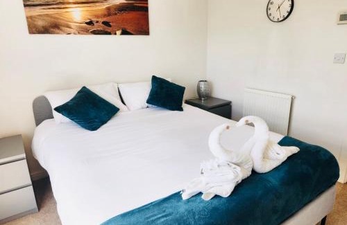 Patchway Apartment | Modern 2-Bedroom Apartment