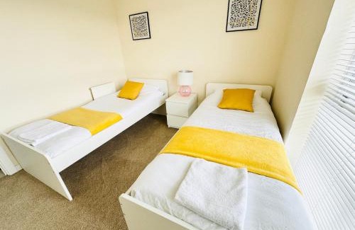 Patchway Apartment | Modern 2-Bedroom Apartment