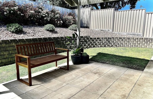 Mount Gambier House | Modern 2 Bedroom Unit Close to Amenities in a Peaceful Location