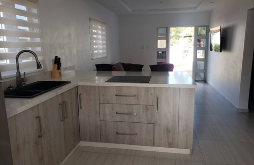 Willemstad Apartment | Modern 2-bedroom CG Apartment - Flamboyan