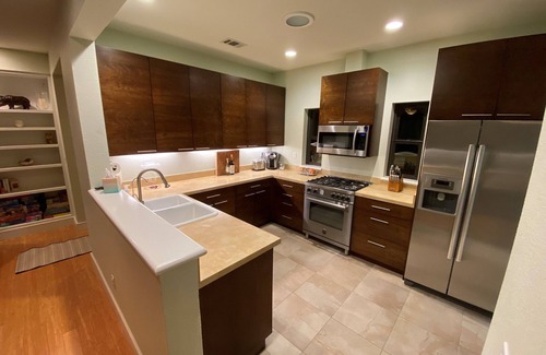 Winters House | Modern 2 bedroom close to historic downtown winters