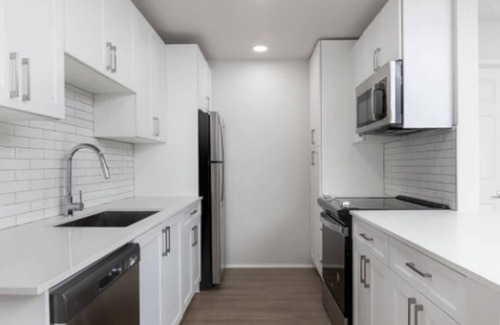 Mira Mesa Condo | Modern 2-Bedroom Condo in San Diego with AC – Perfect for Vacation or Long Stays