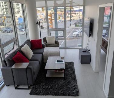 Mount Pleasant Apartment | Modern 2 bedroom condo with AC in Olympic Village