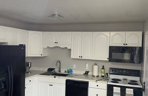 Arden-Arcade Apartment | Modern 2-bedroom corporate apartment with WiFi, AC in enjoyable Sacramento