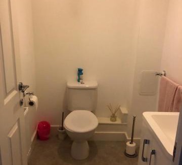 New Romney House | Modern 2 bedroom cottage. Town centre location.
