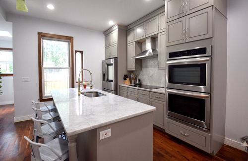 Bushwick House | Modern 2 Bedroom Home with Spacious Yard