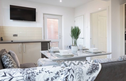 Longton Other | Modern 2 Bedroom Home With Off-Road Parking