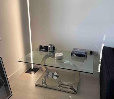 Millerhill Apartment | Modern 2 Bedroom House, Edinburgh.