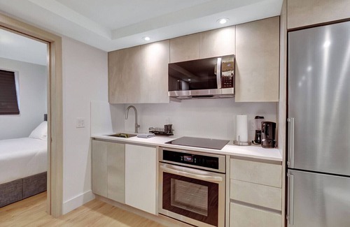 City Center Condo | Modern 2-Bedroom in Central South Beach Location