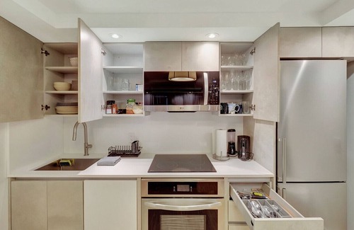 City Center Condo | Modern 2-Bedroom in Central South Beach Location