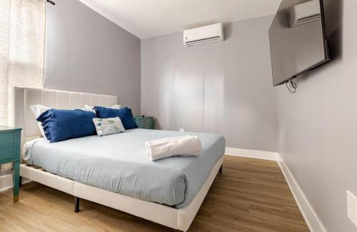 Black Rock Historic District Apartment | Modern 2 Bedroom in Black Rock