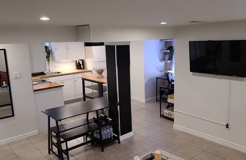 Toronto Apartment | Modern 2 Bedroom private basement suite.