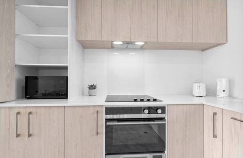 Henderson House | Modern 2-Bedroom Retreat with Private Patio