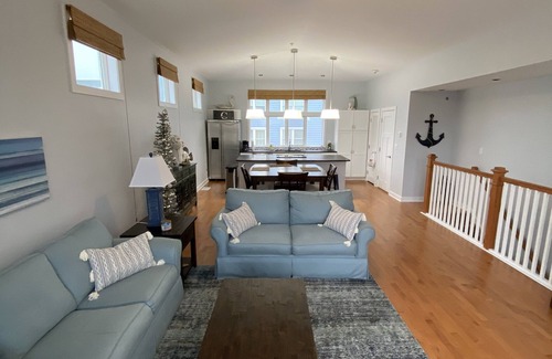 Wildwood Crest Condo | Modern 2 Bedrooms, 2.5 Baths in Beautiful IBIS section of Seapointe Village