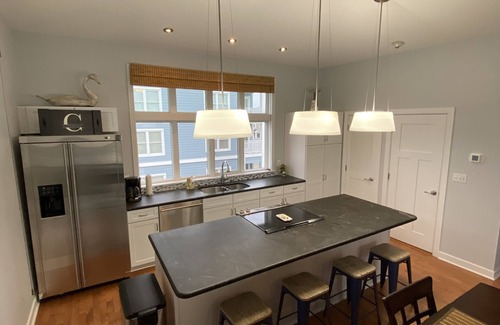 Wildwood Crest Condo | Modern 2 Bedrooms, 2.5 Baths in Beautiful IBIS section of Seapointe Village