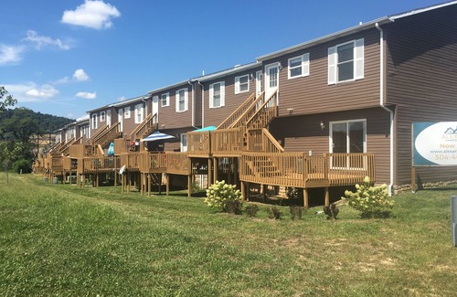Osage Apartment | Modern 2 BR apartment great location