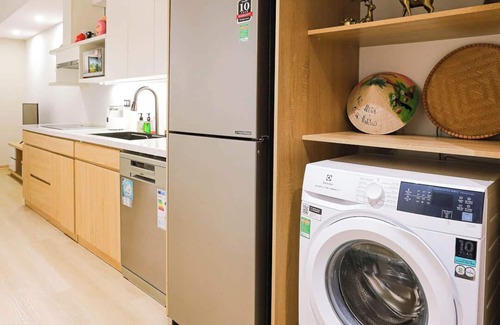 Dong Da Condo | Modern 2-BR condo - In-unit Washer/Dryer by Ngo An Residences