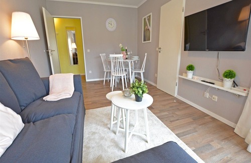 Bad Kreuznach Apartment | Modern 2-room apartment in the spa area - balcony, WLAN, TV, spa area