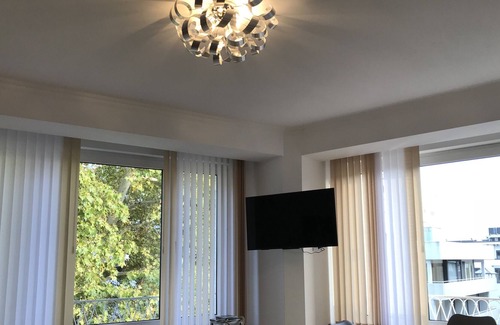 Unterbilk Apartment | Modern 2-room apartment in center 50sqm (Rhine, Old Town, Media Harbor and Kö)
