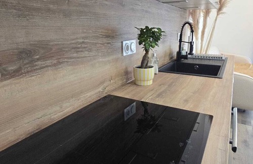 Lucciana Apartment | Modern 2-room apartment for 2 to 4 people