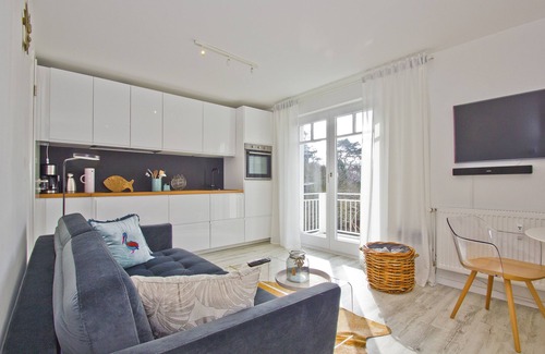 Lietzow Apartment | Modern 2-room vacation apartment with balcony - Ferienresidenz Zwei Bodden FeWo 1-4