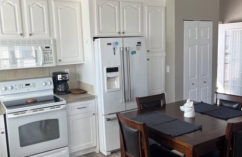 Iona House | Modern 2B/2B home in Fort Myers Beach