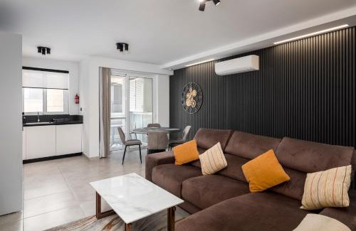 San Gwann Apartment | Modern 2BD Apartment with Spacious Layout & 2 Balconies - San Gwann