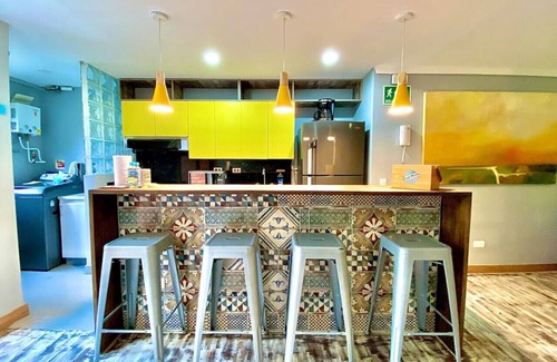 Las Lomas I Apartment | Modern 2BD apt near Provenza and Parque Lleras