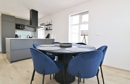 City Center House | Modern 2bdr. centrally located by the harbor