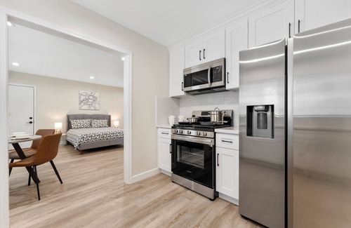 Monrovia House | Modern/2Be1Ba/Free P/Pasadena/Hollywood/DTLA