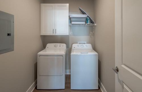 Grandville House | Modern 2BR 2BA New Build Condo with Garage & Patio