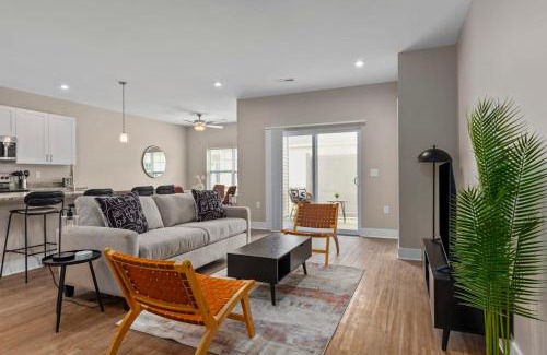 Grandville House | Modern 2BR 2BA New Build Condo with Garage & Patio