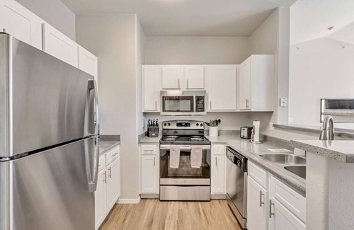 Clearfield Apartment | Modern 2BR Apt with Unique Bunk Beds, Pool, and Fitness Center, Close to Hill AFB
