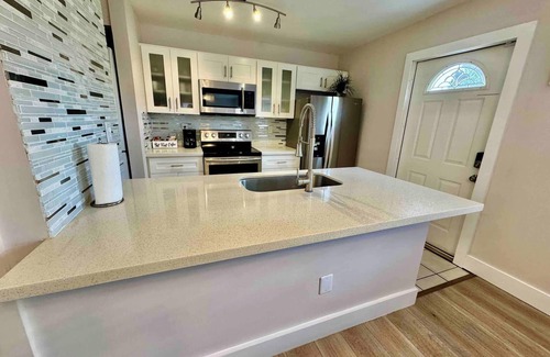 Coral Way House | Modern 2BR Central Miami duplex—WiFi + parking