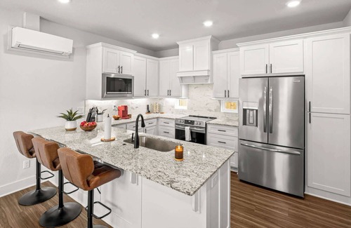 Fayetteville Condo | Modern 2BR Condo | Near U of A & Razorback Stdm