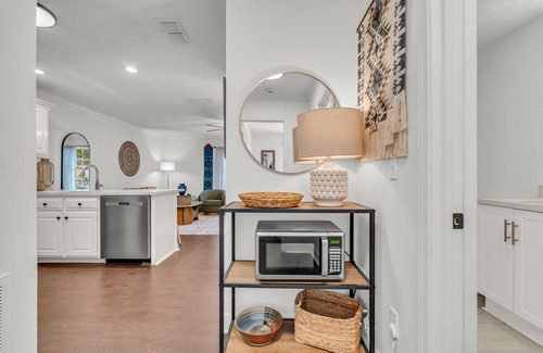 Starkville Condo | Modern 2BR Condo Near MSU & Downtown Starkville