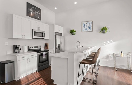 Saint Thomas Development Apartment | Modern 2BR | Garden District | Stunning Luxury