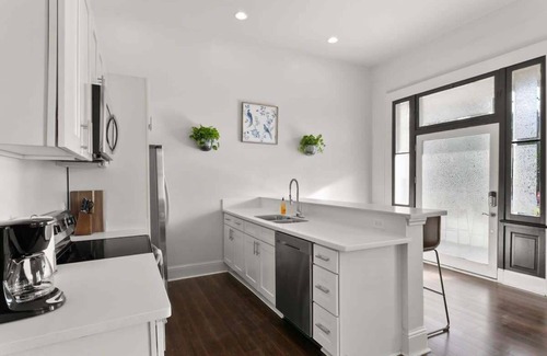 Saint Thomas Development Apartment | Modern 2BR | Garden District | Stunning Luxury