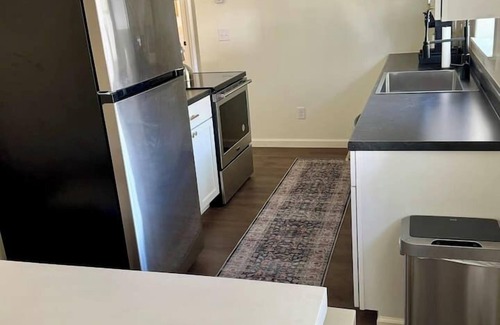 Williston Apartment | Modern 2BR Getaway Prime Downtown Location