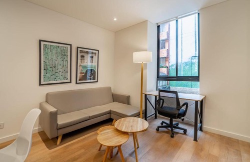 Antiguo Country Apartment | Modern 2BR in Parque Virrey
