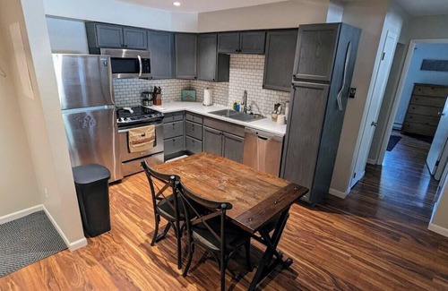 Saint Mary's Condo | Modern 2br lakeview Condo in the mountains