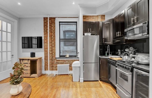 Gramercy Apartment | Modern 2BR with Private Garden | In Gramercy Park