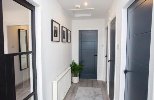 Balloch Apartment | Modern 3 Bed Flat Balloch
