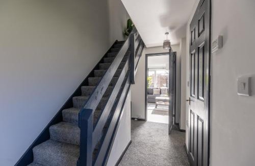 Cramlington House | Modern 3 Bed House-Free Parking